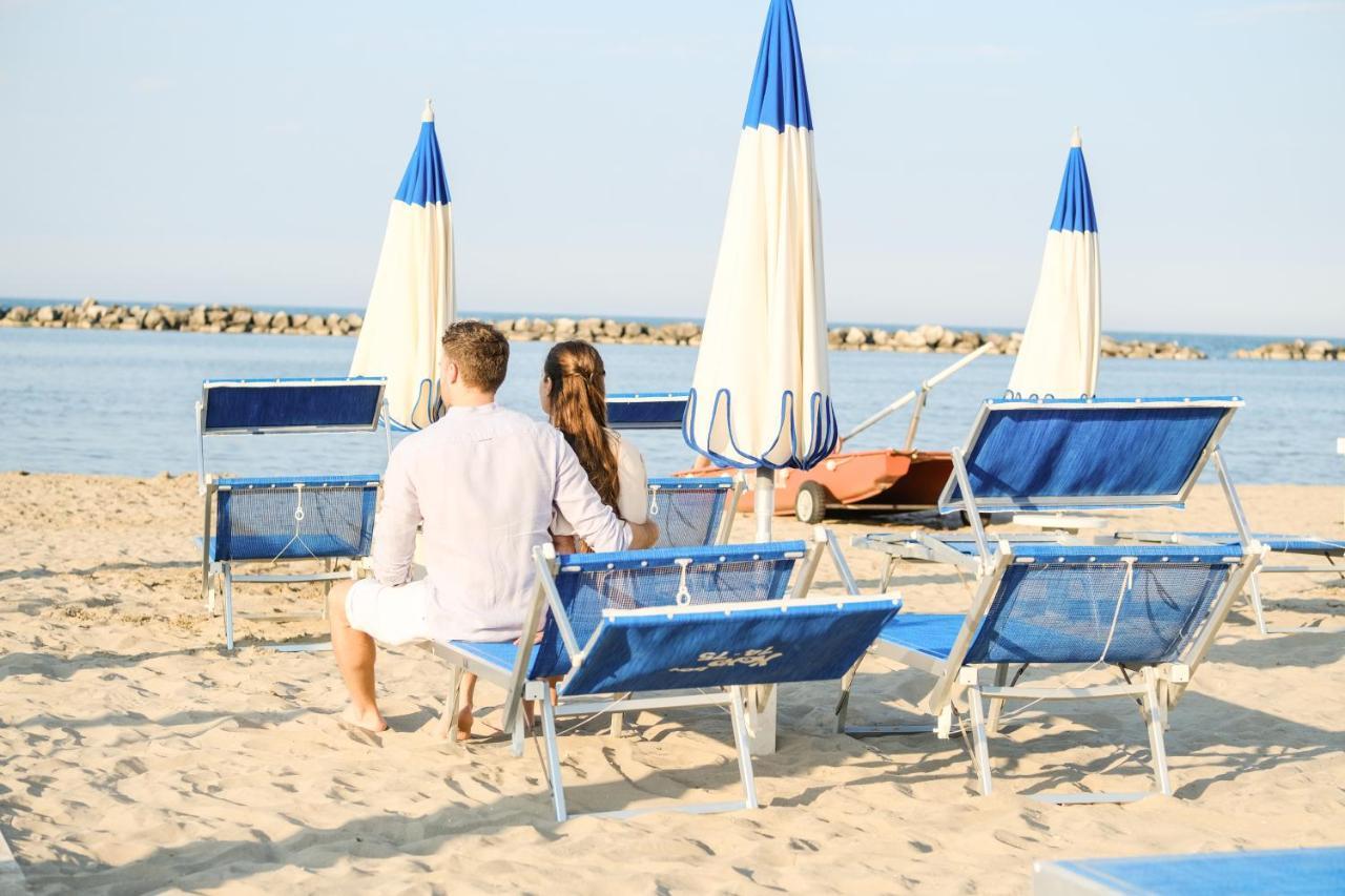 Hotel Thea Bellaria-Igea Marina Exteriér fotografie
