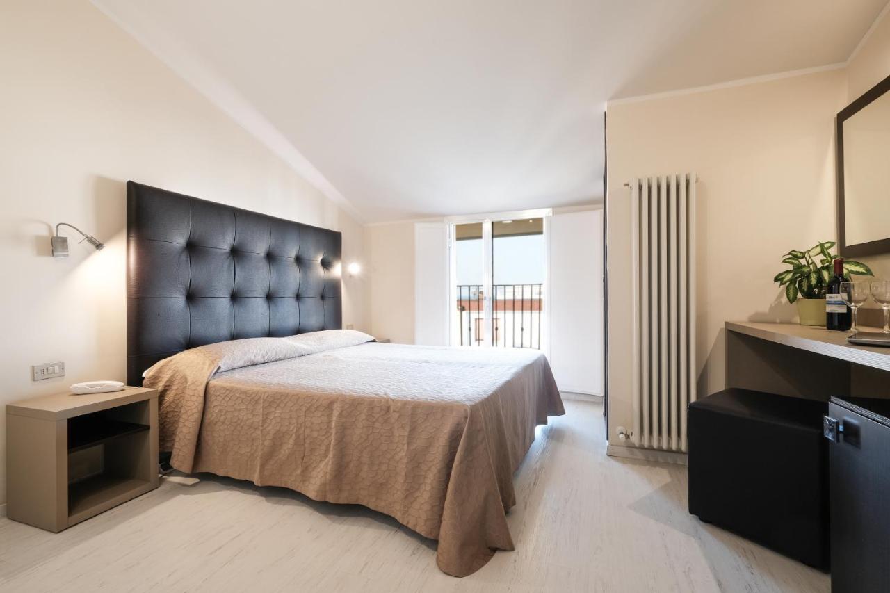 Hotel Thea Bellaria-Igea Marina Exteriér fotografie