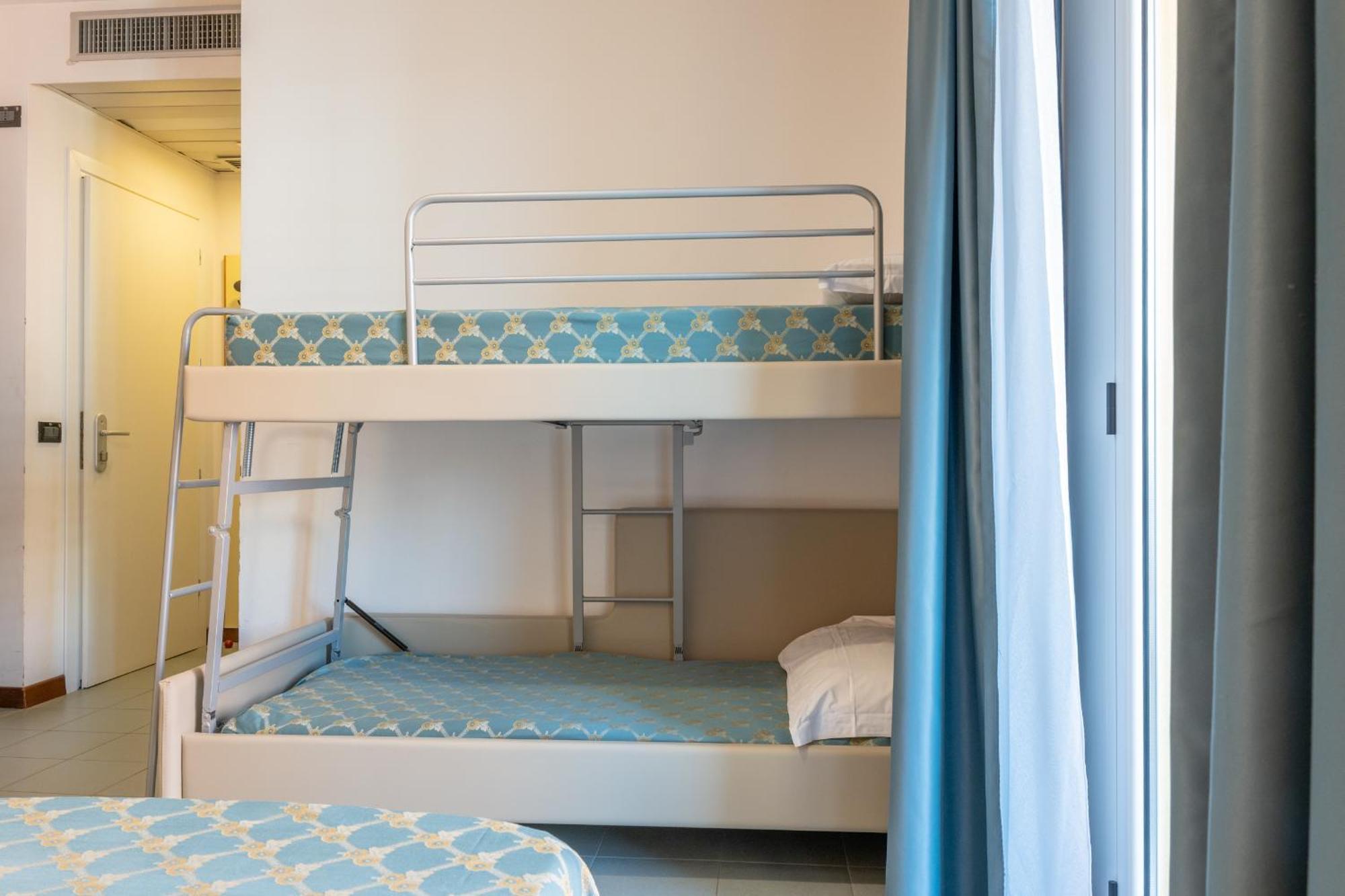 Hotel Thea Bellaria-Igea Marina Exteriér fotografie