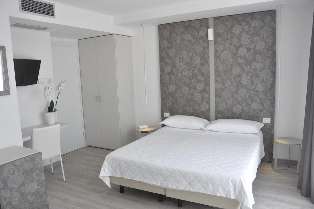 Hotel Thea Bellaria-Igea Marina Exteriér fotografie